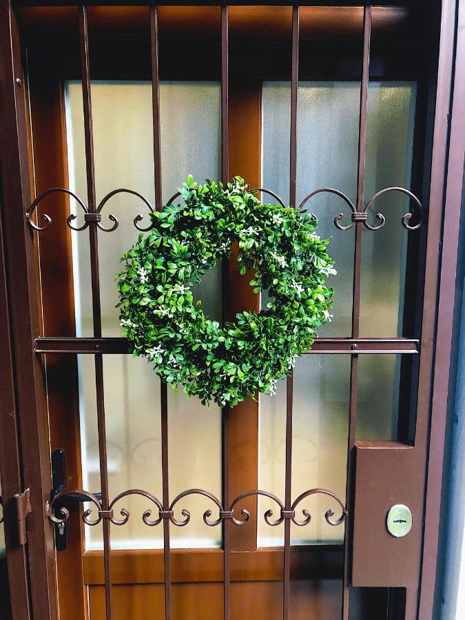 A9 Houseleek Astoria Apartment Budapest Luaran gambar